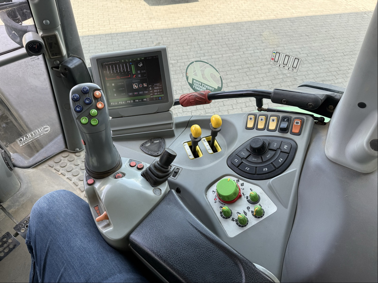 Deutz-Fahr Agrotron TTV 630 - Трактор: снимка 2 Deutz-Fahr Agrotron TTV 630 - Трактор: снимка 2