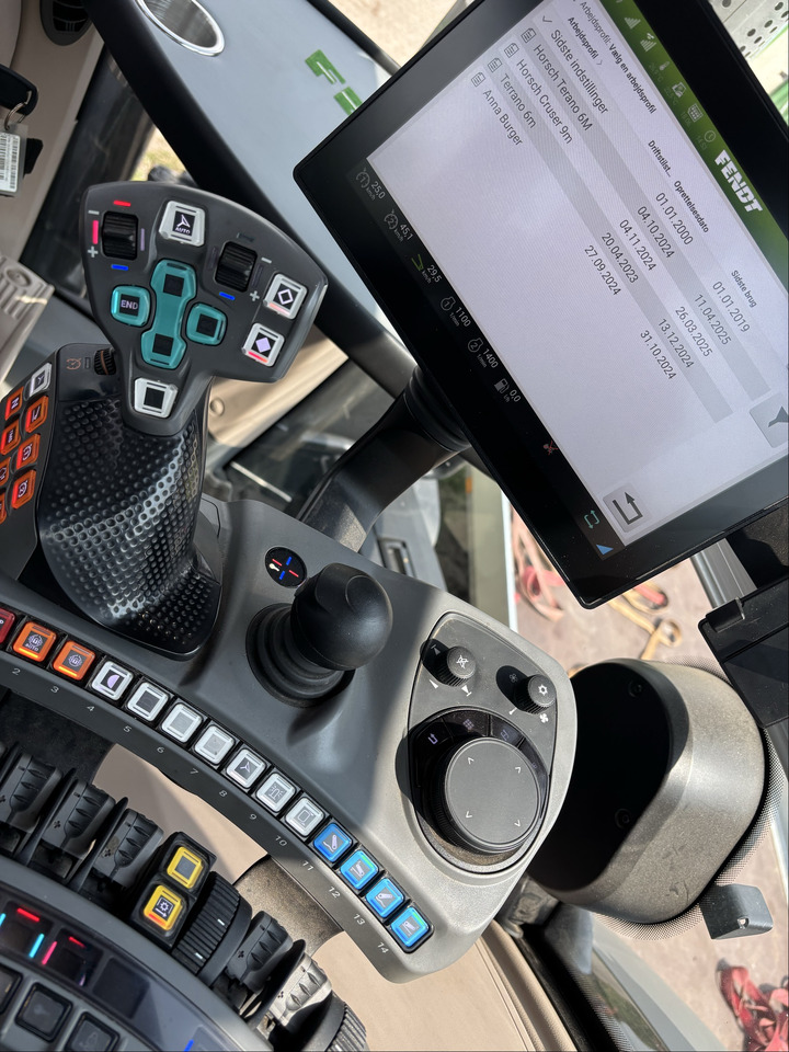 Трактор Fendt 1050 Vario Gen3 Profi  Sett1: снимка 12