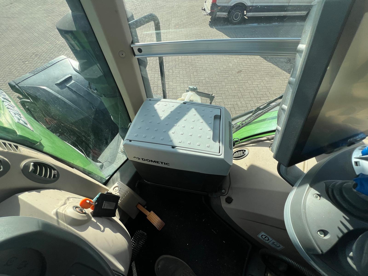 Fendt 1050 Vario - Трактор: снимка 3 Fendt 1050 Vario - Трактор: снимка 3