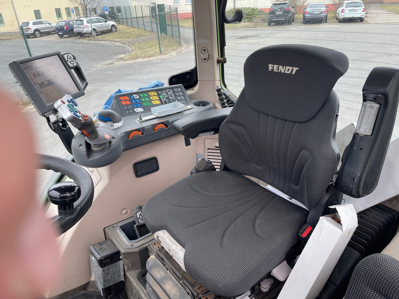 Fendt 313 Vario S4 ProfiPlus - Трактор: снимка 4 Fendt 313 Vario S4 ProfiPlus - Трактор: снимка 4