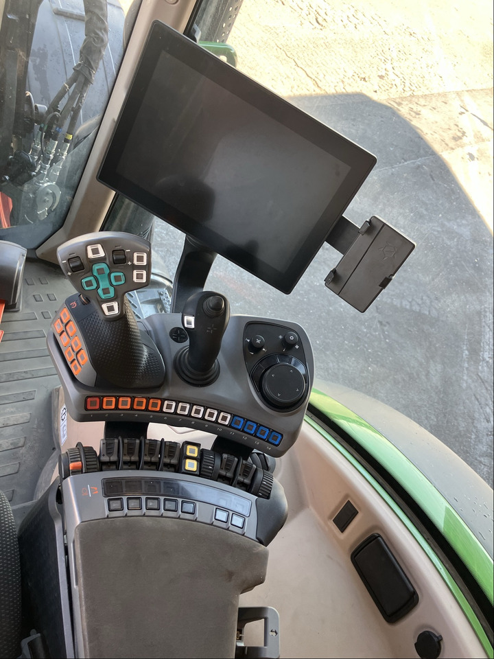 Fendt 514 Vario Gen3 Profi Setting2 - Трактор: снимка 2 Fendt 514 Vario Gen3 Profi Setting2 - Трактор: снимка 2
