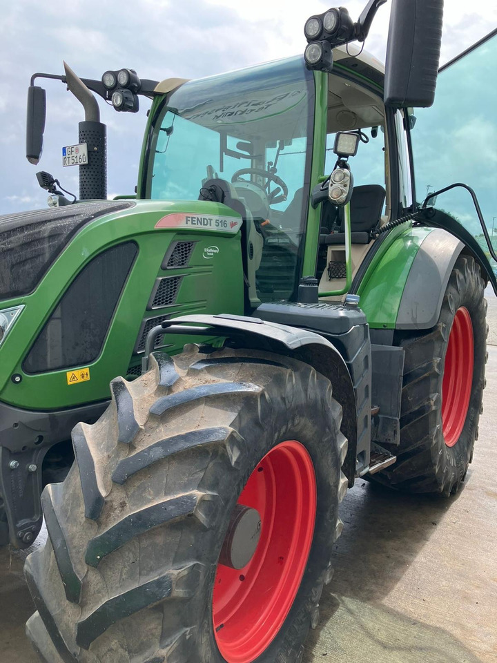 Fendt 516 Vario S4 ProfiPlus - Трактор: снимка 1 Fendt 516 Vario S4 ProfiPlus - Трактор: снимка 1