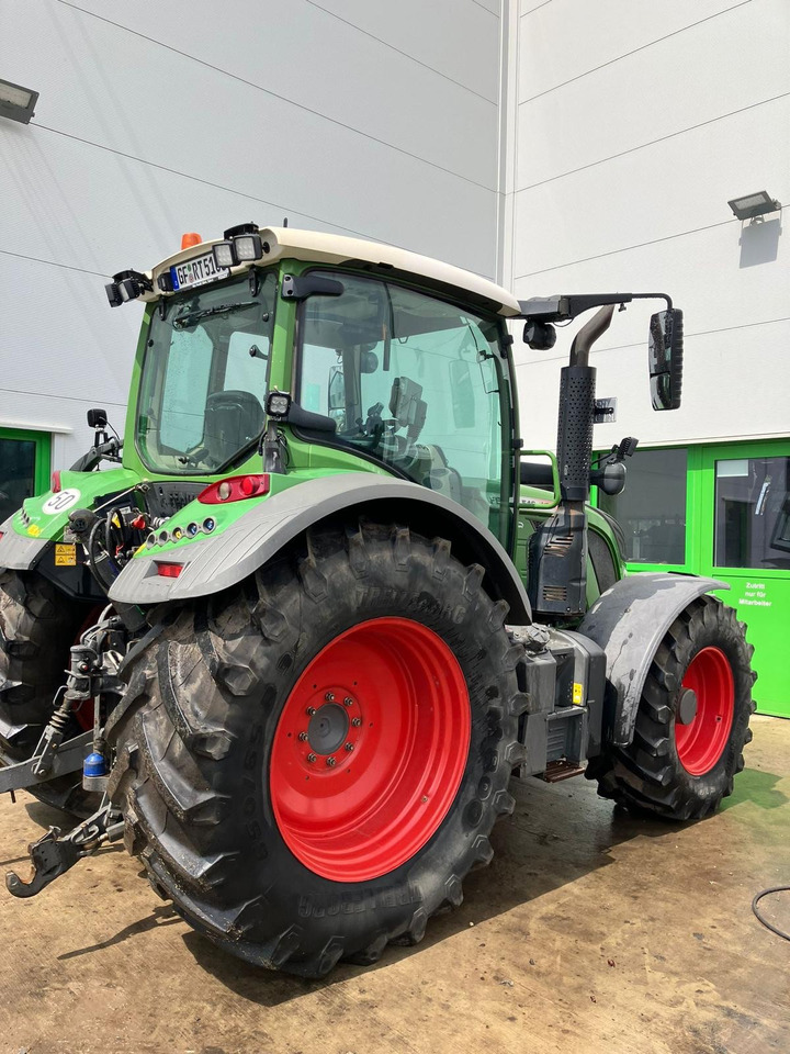Fendt 516 Vario S4 ProfiPlus - Трактор: снимка 4 Fendt 516 Vario S4 ProfiPlus - Трактор: снимка 4