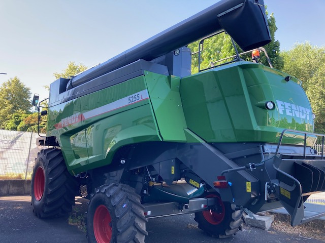 Fendt 5255 L MCS - Зърнокомбайн: снимка 5 Fendt 5255 L MCS - Зърнокомбайн: снимка 5