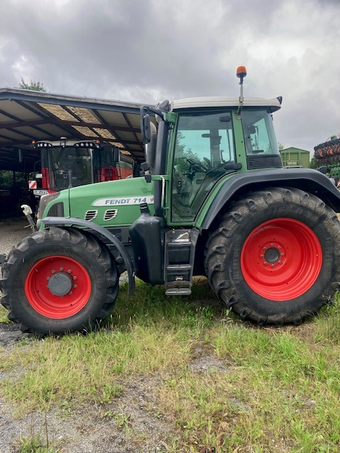 Fendt 714 - Трактор: снимка 3 Fendt 714 - Трактор: снимка 3