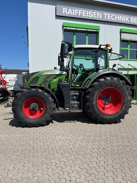 Fendt 718 V S4 - Трактор: снимка 5 Fendt 718 V S4 - Трактор: снимка 5