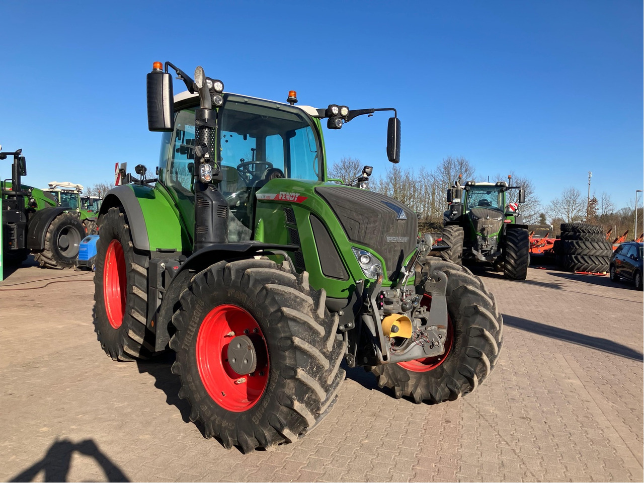 Fendt 718 Vario Gen6 ProfiPlus - Трактор: снимка 1 Fendt 718 Vario Gen6 ProfiPlus - Трактор: снимка 1