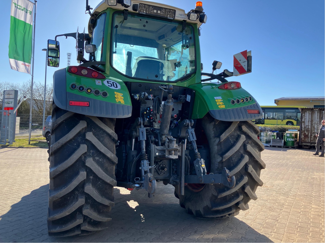 Fendt 718 Vario Gen6 ProfiPlus - Трактор: снимка 4 Fendt 718 Vario Gen6 ProfiPlus - Трактор: снимка 4