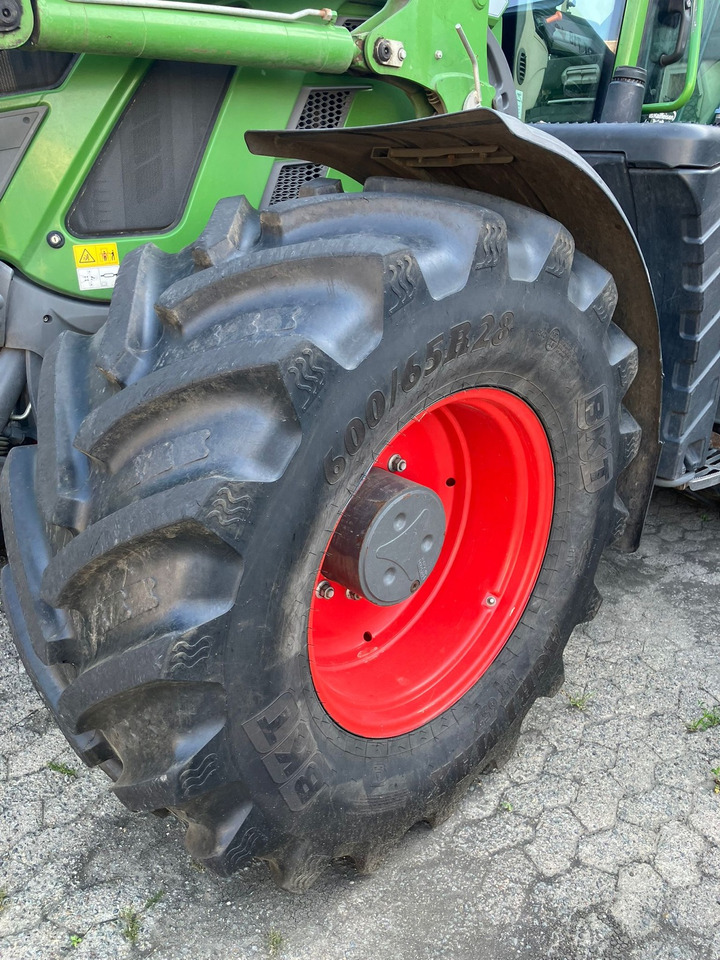 Fendt 718 Vario S4 Power - Трактор: снимка 4 Fendt 718 Vario S4 Power - Трактор: снимка 4