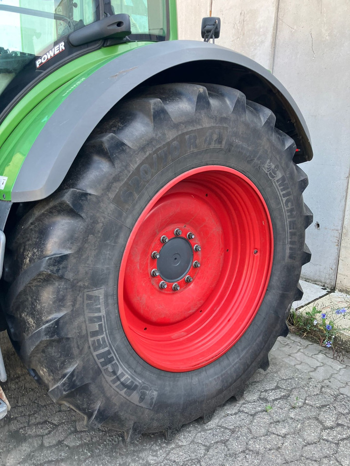 Fendt 718 Vario S4 Power - Трактор: снимка 5 Fendt 718 Vario S4 Power - Трактор: снимка 5