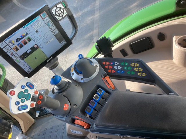 Fendt 718 Vario S4 Profi - Трактор: снимка 4 Fendt 718 Vario S4 Profi - Трактор: снимка 4