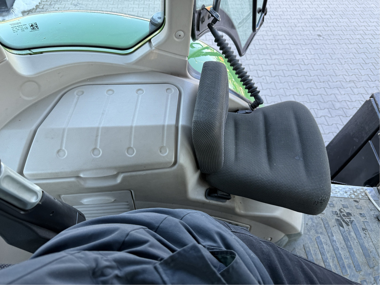 Fendt 720 Vario - Трактор: снимка 2 Fendt 720 Vario - Трактор: снимка 2