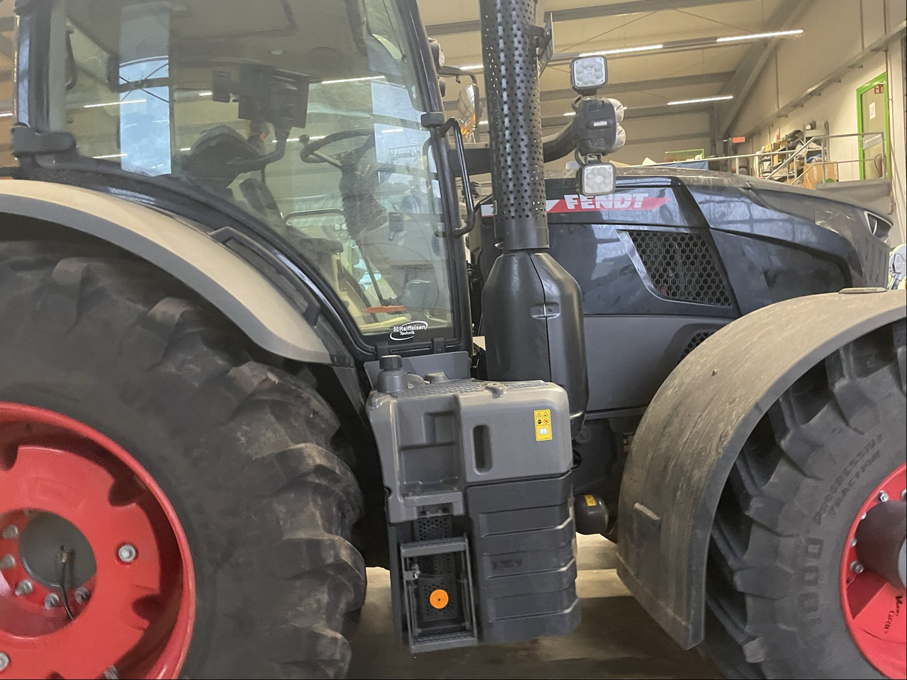 Fendt 728 Vario Gen7 Profi Setting1 - Трактор: снимка 4 Fendt 728 Vario Gen7 Profi Setting1 - Трактор: снимка 4
