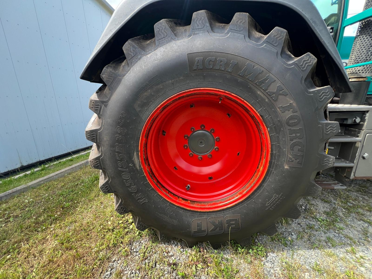 Fendt 818 Vario - Трактор: снимка 5 Fendt 818 Vario - Трактор: снимка 5