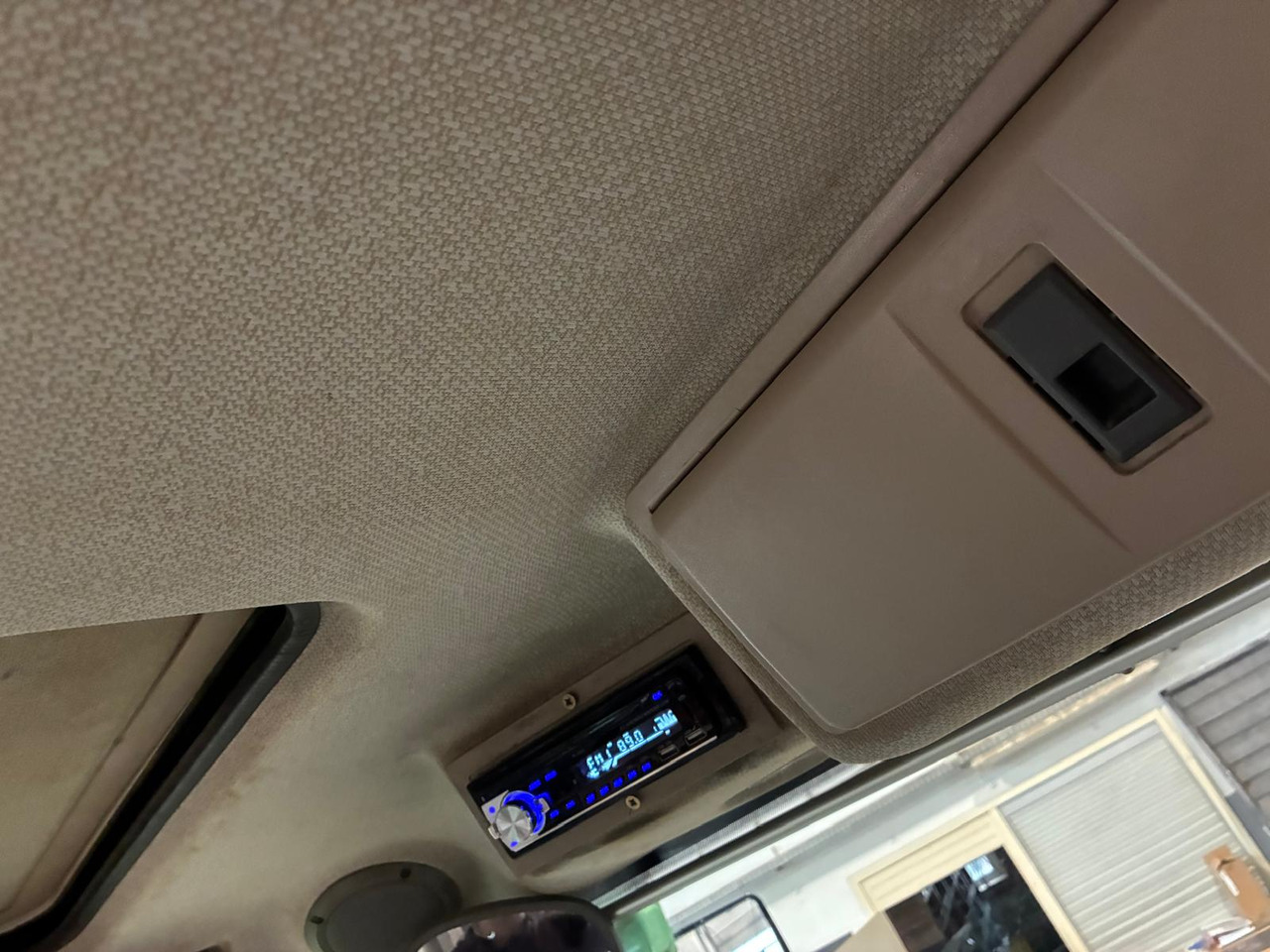 Fendt 828 Vario SCR ProfiPlus - Трактор: снимка 4 Fendt 828 Vario SCR ProfiPlus - Трактор: снимка 4