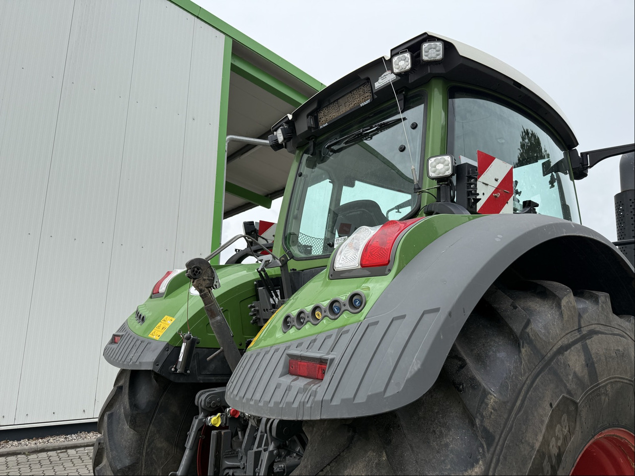 Fendt 936 Vario Gen7 ProfiPlus - Трактор: снимка 4 Fendt 936 Vario Gen7 ProfiPlus - Трактор: снимка 4