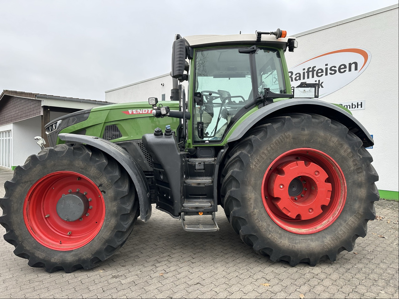 Fendt 942 Vario Gen6 ProfiPlus - Трактор: снимка 3 Fendt 942 Vario Gen6 ProfiPlus - Трактор: снимка 3