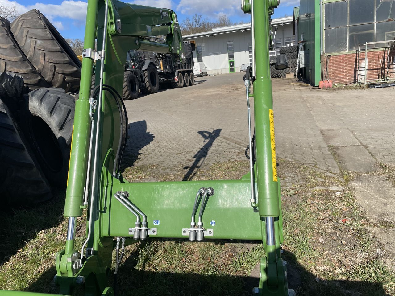 Fendt Cargo 6.100 Profi - Челен товарач за трактор: снимка 3 Fendt Cargo 6.100 Profi - Челен товарач за трактор: снимка 3