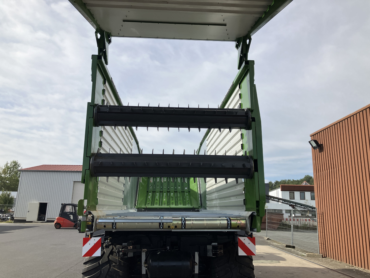 Fendt Tigo 60 PR -D - Саморазтоварващо се ремарке: снимка 4 Fendt Tigo 60 PR -D - Саморазтоварващо се ремарке: снимка 4