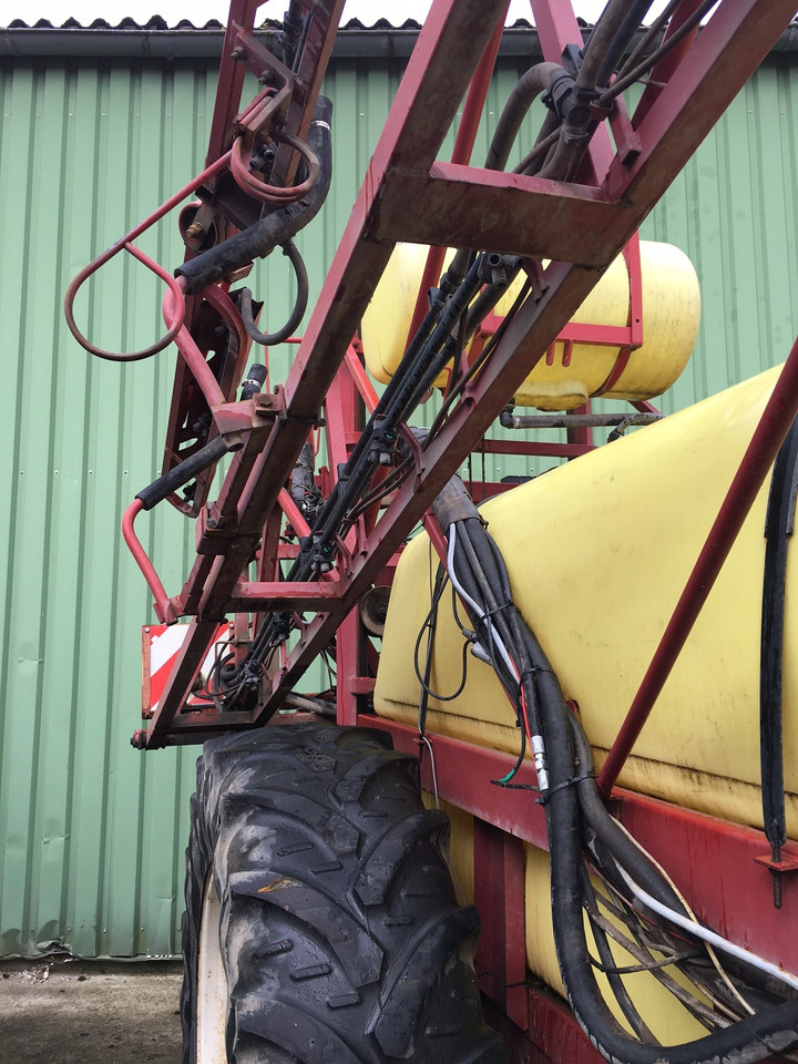 Hardi 3500 - Пръскачка: снимка 5 Hardi 3500 - Пръскачка: снимка 5