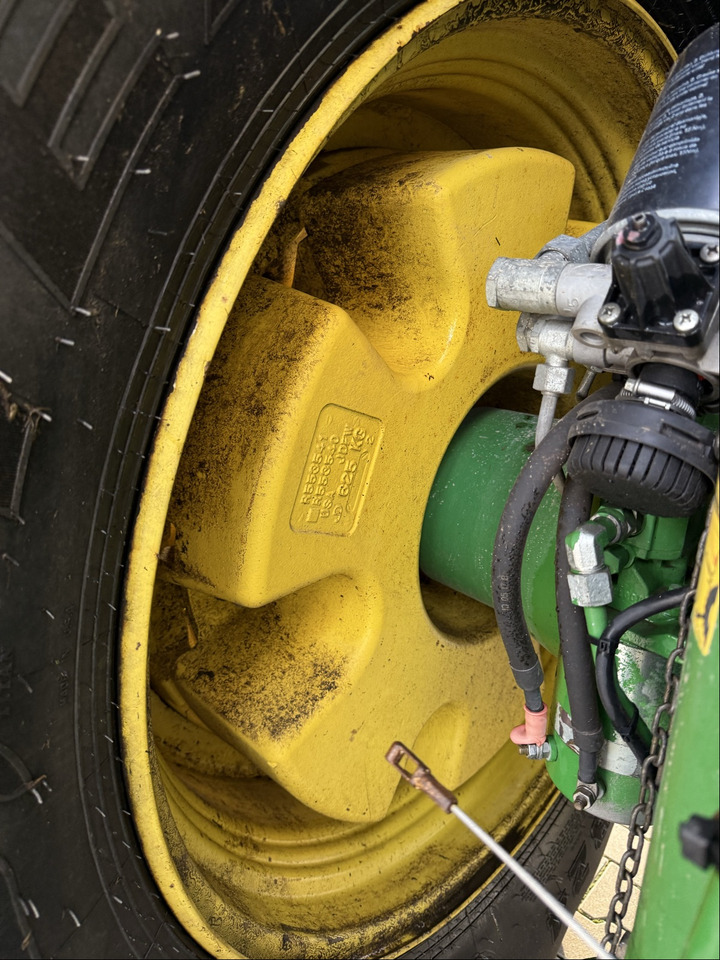 John Deere 7310R AutoPower - Трактор: снимка 2 John Deere 7310R AutoPower - Трактор: снимка 2