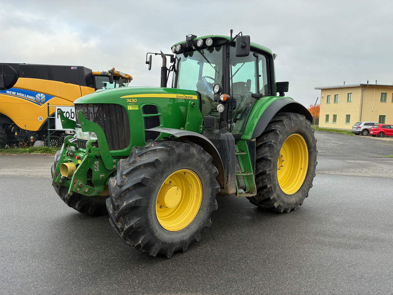 John Deere 7430 - Трактор: снимка 1 John Deere 7430 - Трактор: снимка 1