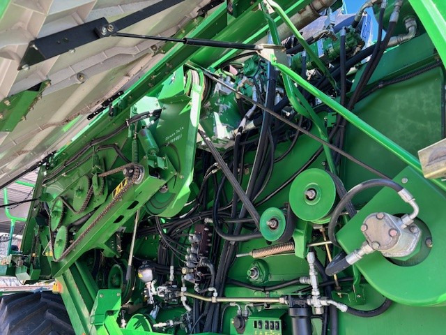 John Deere T660 i Hillmaster - Зърнокомбайн: снимка 3 John Deere T660 i Hillmaster - Зърнокомбайн: снимка 3