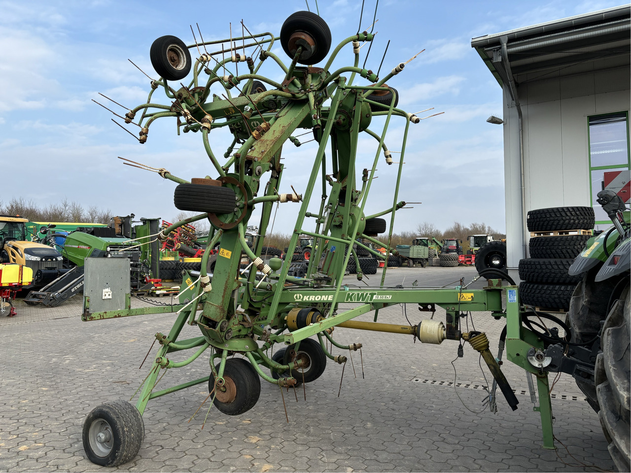 Krone KWT 10.50 / 8 x 7 Heuwender - Гребло/ Сенообръщачка: снимка 5 Krone KWT 10.50 / 8 x 7 Heuwender - Гребло/ Сенообръщачка: снимка 5