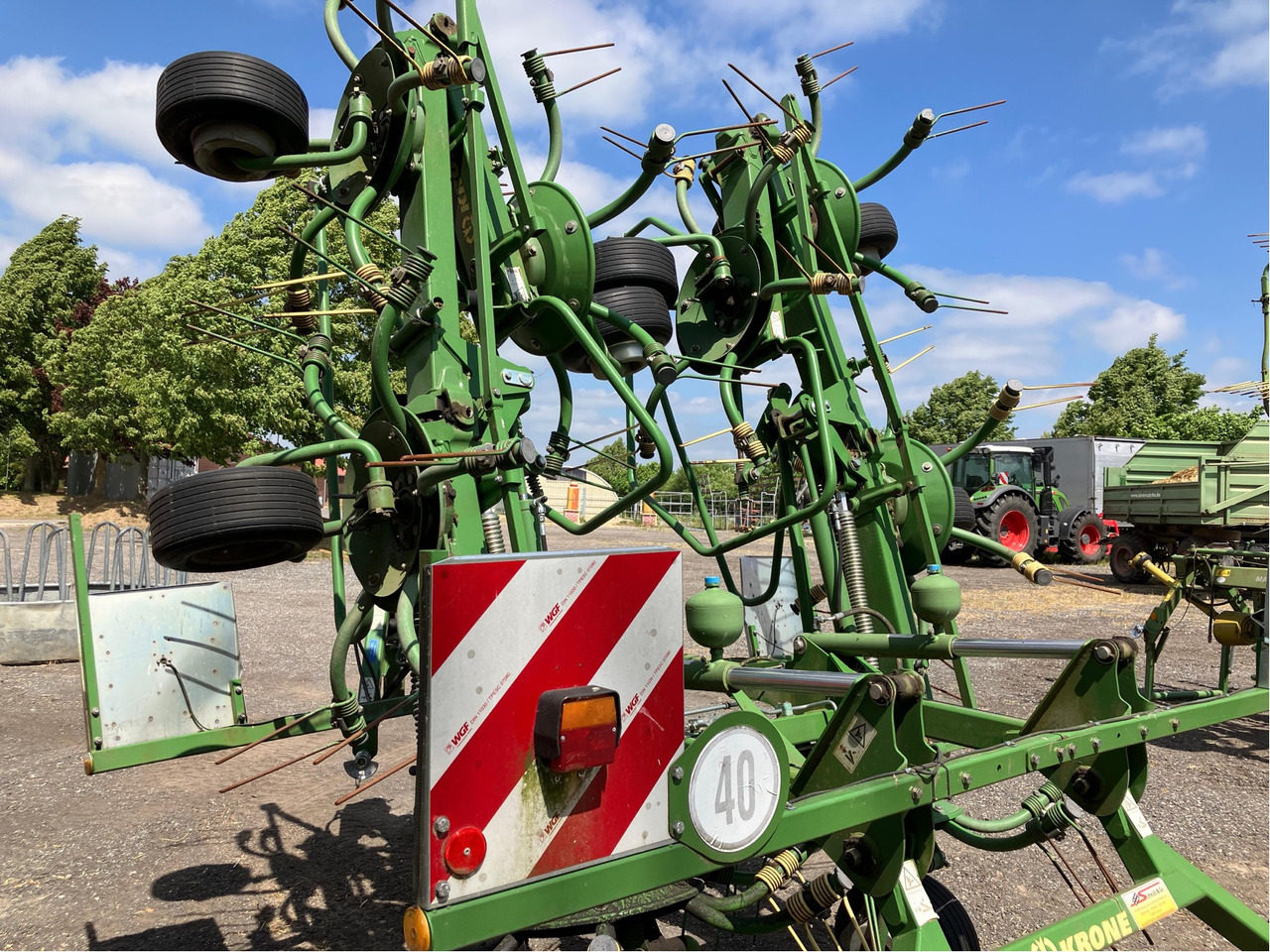 Krone KWT 8.82/8 - Гребло/ Сенообръщачка: снимка 4 Krone KWT 8.82/8 - Гребло/ Сенообръщачка: снимка 4