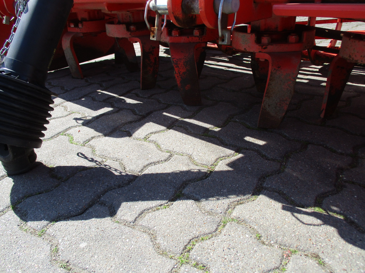 Kuhn Kreiselegge HRB 152 - Машина за обработка на почвата: снимка 3 Kuhn Kreiselegge HRB 152 - Машина за обработка на почвата: снимка 3