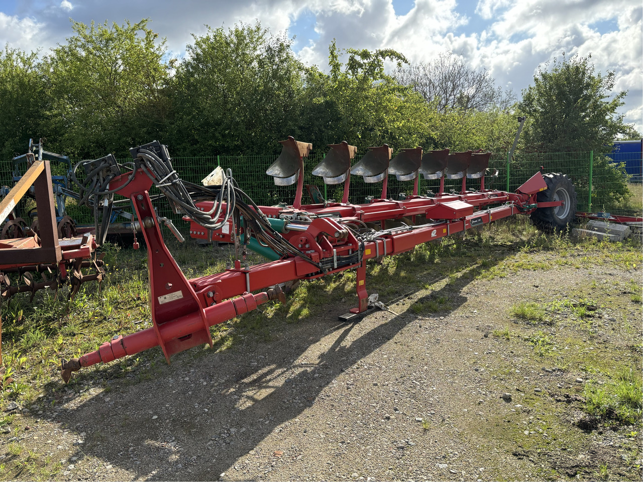Kverneland 6300 S Variomat 7-Schar - Плуг: снимка 1 Kverneland 6300 S Variomat 7-Schar - Плуг: снимка 1