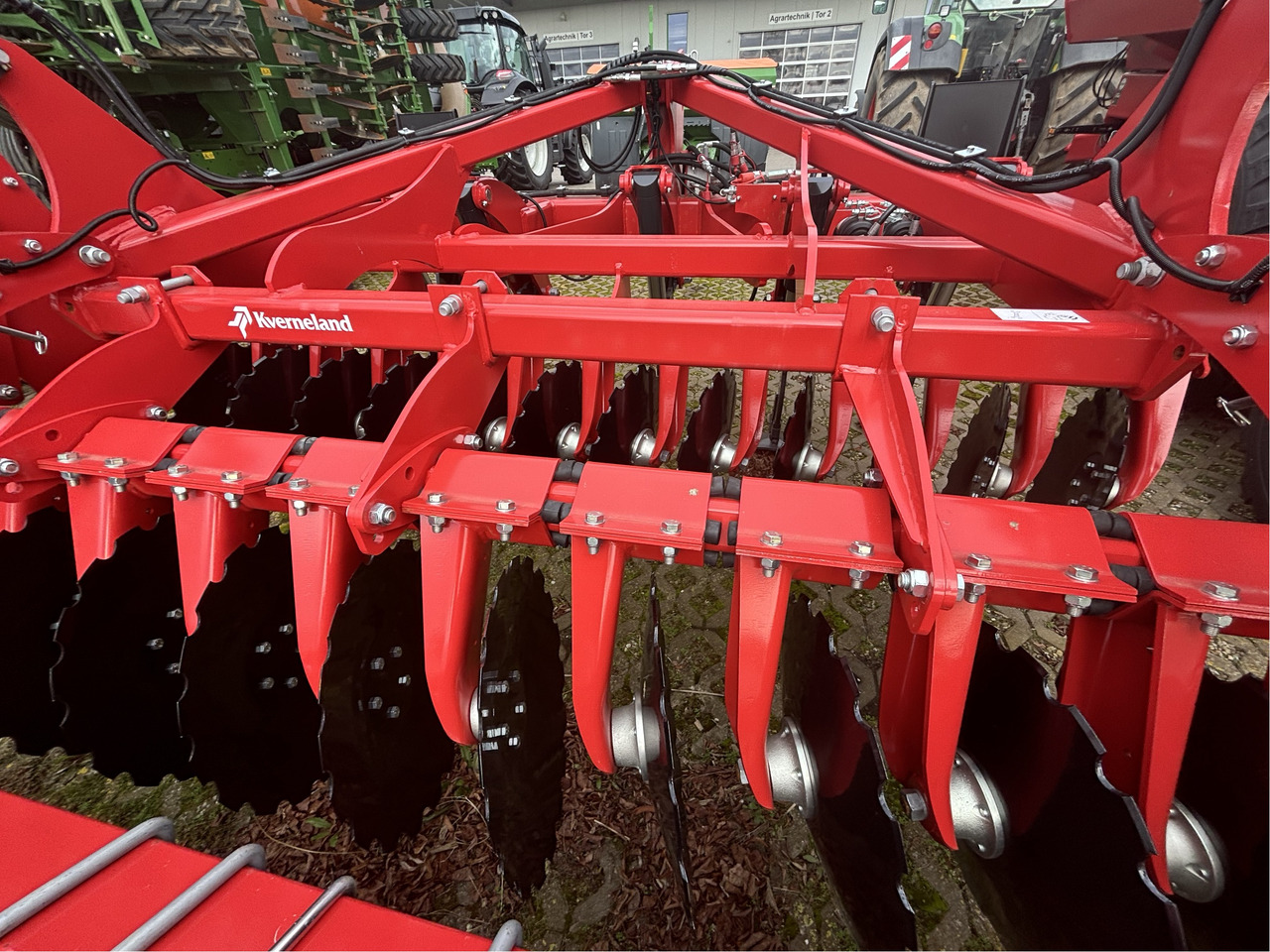 Kverneland DTX T300-5 Standard AR - Машина за обработка на почвата: снимка 5 Kverneland DTX T300-5 Standard AR - Машина за обработка на почвата: снимка 5