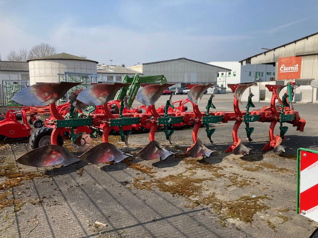 Плуг Kverneland EG 100/300/77RH: снимка 6