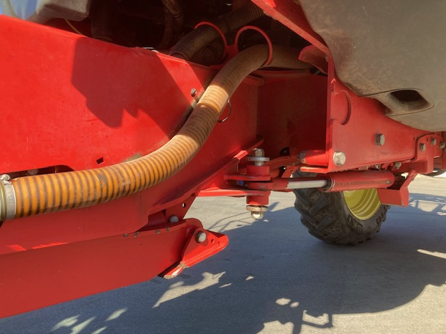 Kverneland iXtrack C 40 - Пръскачка: снимка 2 Kverneland iXtrack C 40 - Пръскачка: снимка 2