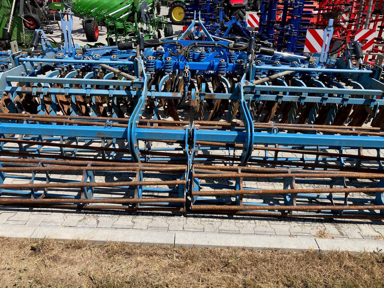 Lemken Rubin 10 - Брана: снимка 5 Lemken Rubin 10 - Брана: снимка 5