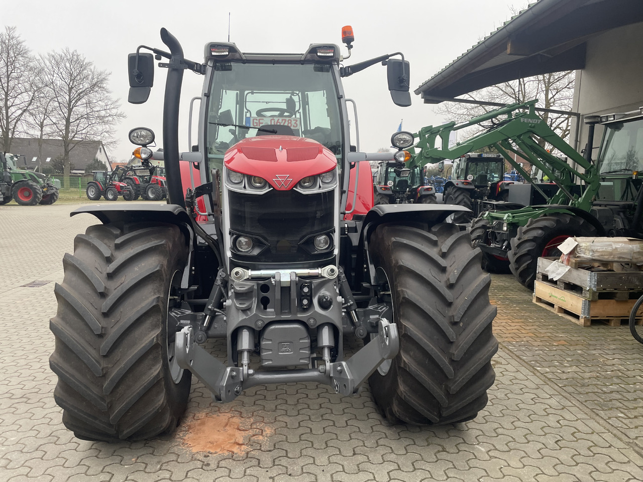 Massey Ferguson 7S.210 Dyna-VT EXCLUS - Трактор: снимка 5 Massey Ferguson 7S.210 Dyna-VT EXCLUS - Трактор: снимка 5