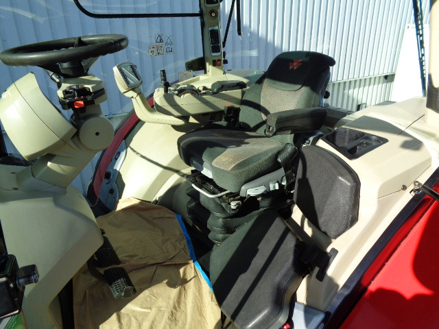 Massey Ferguson 8737 DVT Exclusive - Трактор: снимка 5 Massey Ferguson 8737 DVT Exclusive - Трактор: снимка 5