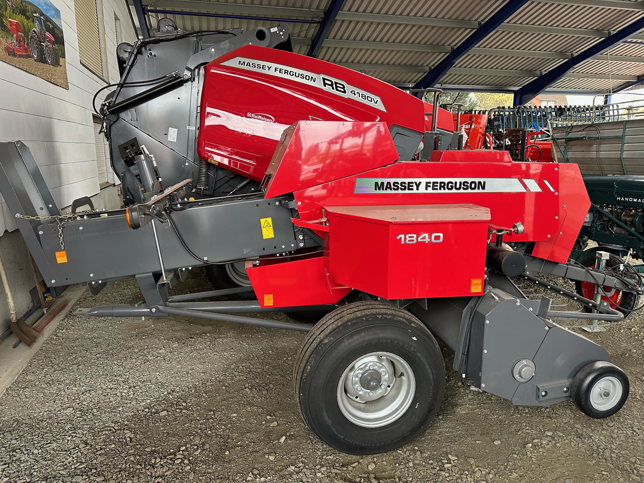 Massey Ferguson Hochdruckpresse 1840 - Машина за фолиране: снимка 5 Massey Ferguson Hochdruckpresse 1840 - Машина за фолиране: снимка 5