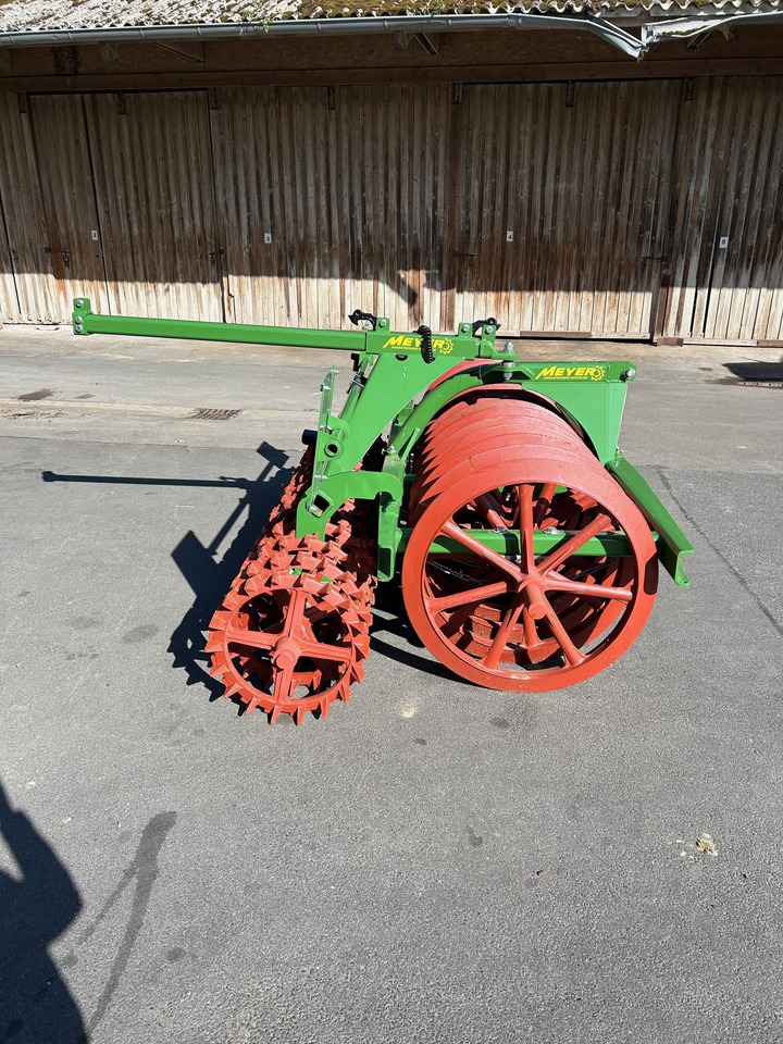 Meyer WP15/4N - Селскостопански валяк: снимка 1 Meyer WP15/4N - Селскостопански валяк: снимка 1