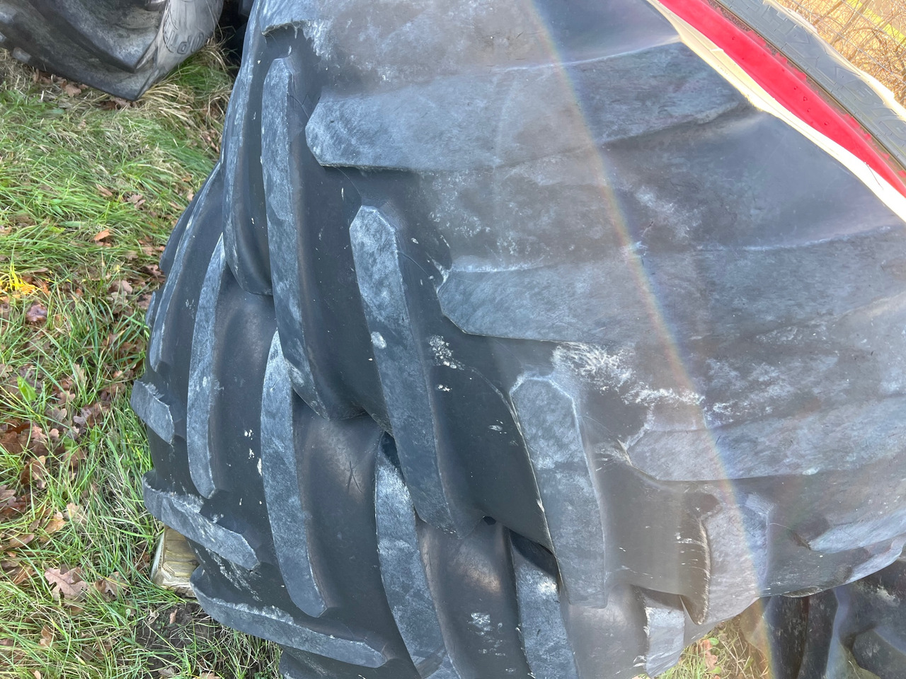 Michelin 1x Rad 600/65 R28 - Гуми и джанти: снимка 2 Michelin 1x Rad 600/65 R28 - Гуми и джанти: снимка 2