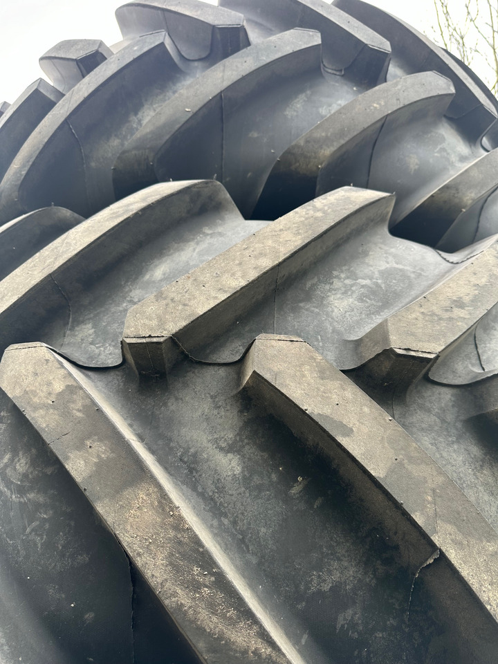 Michelin IF650/65R34 IF710/75R42 Mich - Гуми и джанти: снимка 2 Michelin IF650/65R34 IF710/75R42 Mich - Гуми и джанти: снимка 2
