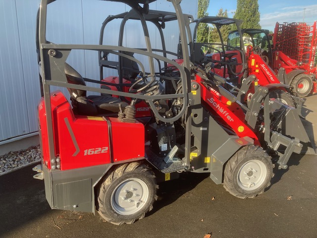 Schäffer Hoflader Typ 1622 - Колесен товарач: снимка 1 Schäffer Hoflader Typ 1622 - Колесен товарач: снимка 1