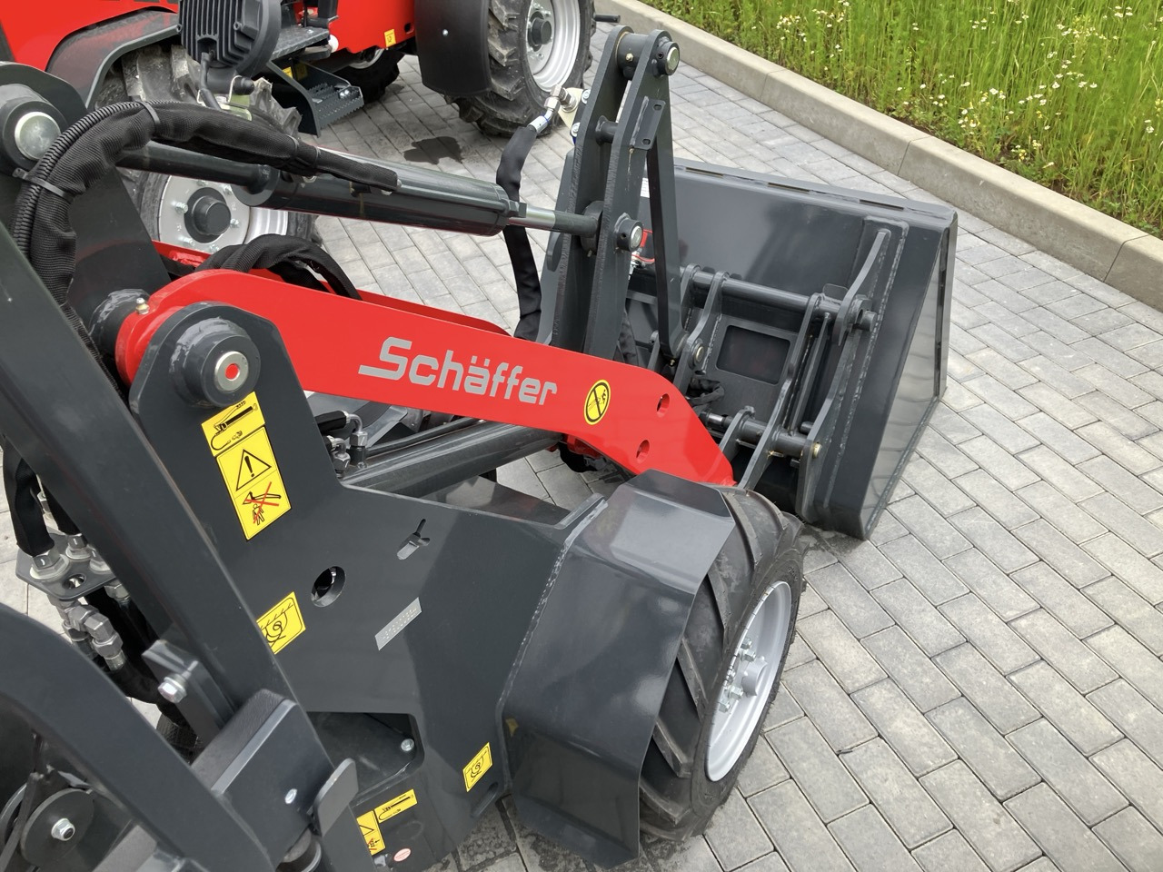 Schäffer Hoflader Typ 1622 - Колесен товарач: снимка 2 Schäffer Hoflader Typ 1622 - Колесен товарач: снимка 2