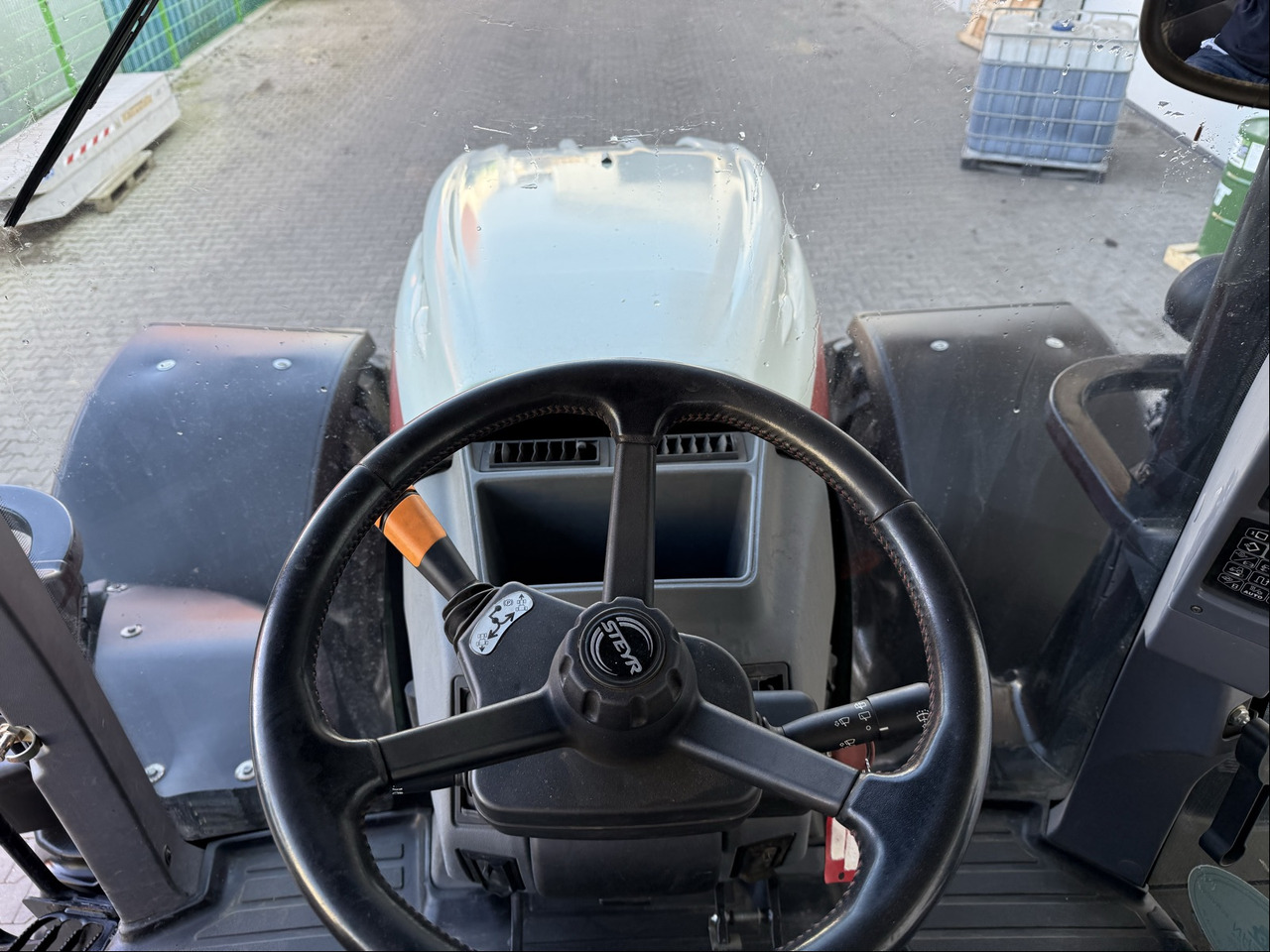 Steyr 6270 Terrus CVT - Трактор: снимка 2 Steyr 6270 Terrus CVT - Трактор: снимка 2