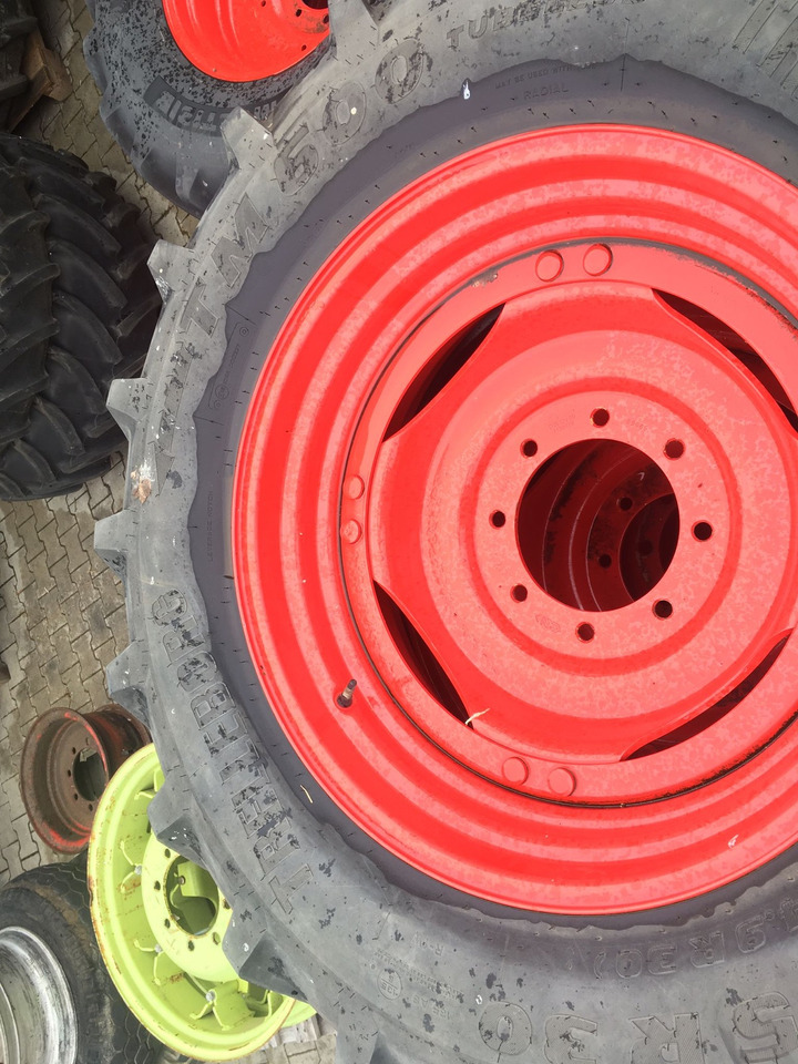 Trelleborg 480/70R42 14.9R30 - Гуми и джанти: снимка 3 Trelleborg 480/70R42 14.9R30 - Гуми и джанти: снимка 3