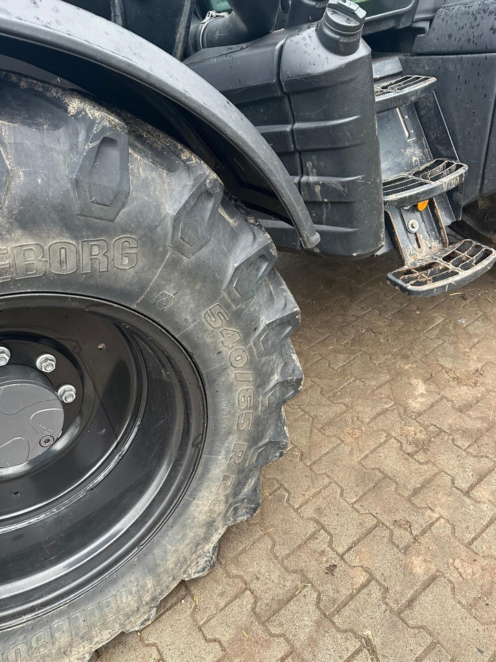 Valtra N 154 Direct - Трактор: снимка 4 Valtra N 154 Direct - Трактор: снимка 4