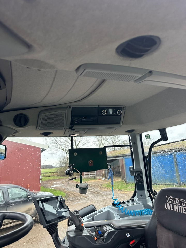 Valtra N 154 Direct - Трактор: снимка 2 Valtra N 154 Direct - Трактор: снимка 2