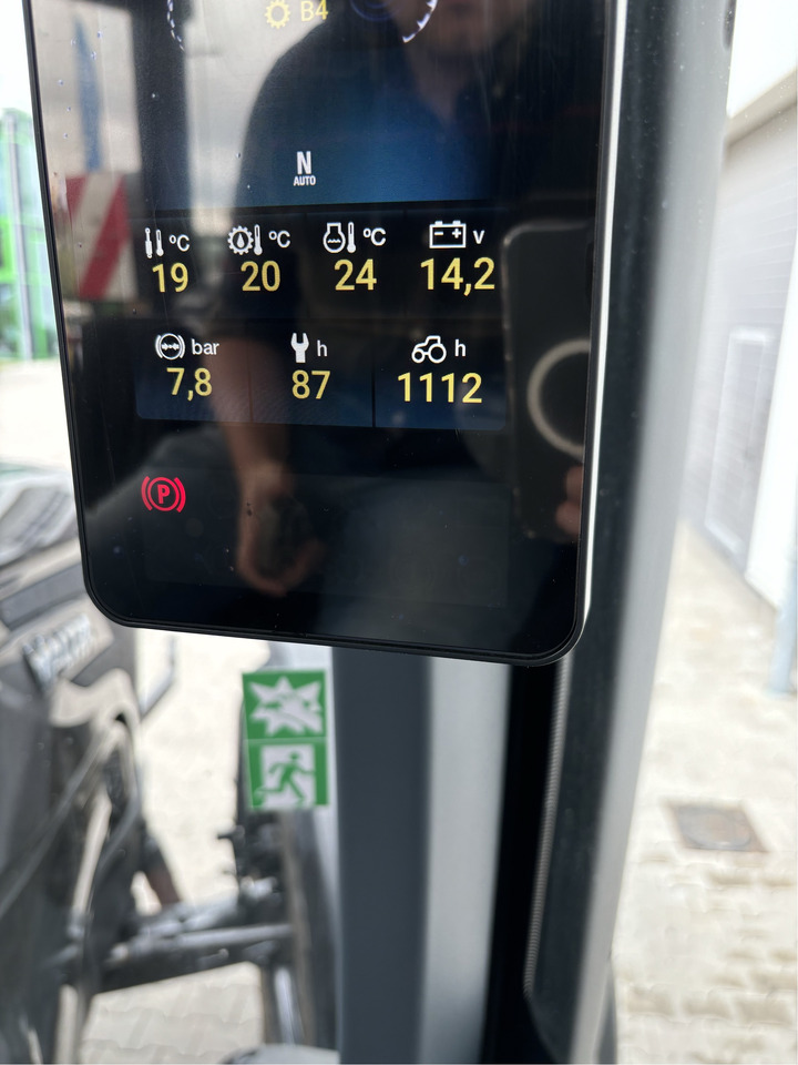 Valtra T 255 Active - Трактор: снимка 2 Valtra T 255 Active - Трактор: снимка 2