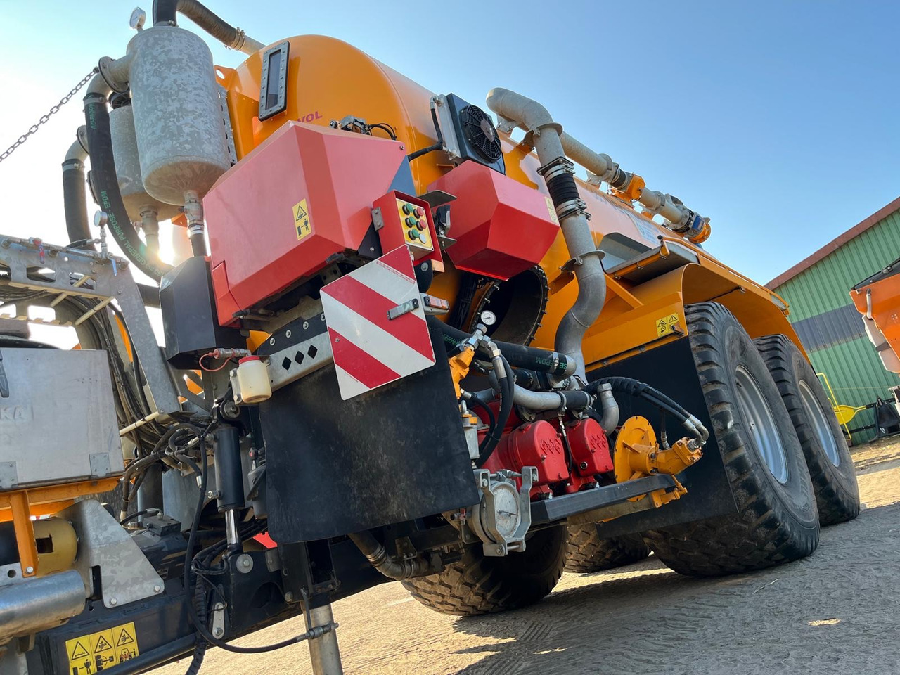 Veenhuis Premium Tandem 19.000l. - Машина за торене: снимка 5 Veenhuis Premium Tandem 19.000l. - Машина за торене: снимка 5