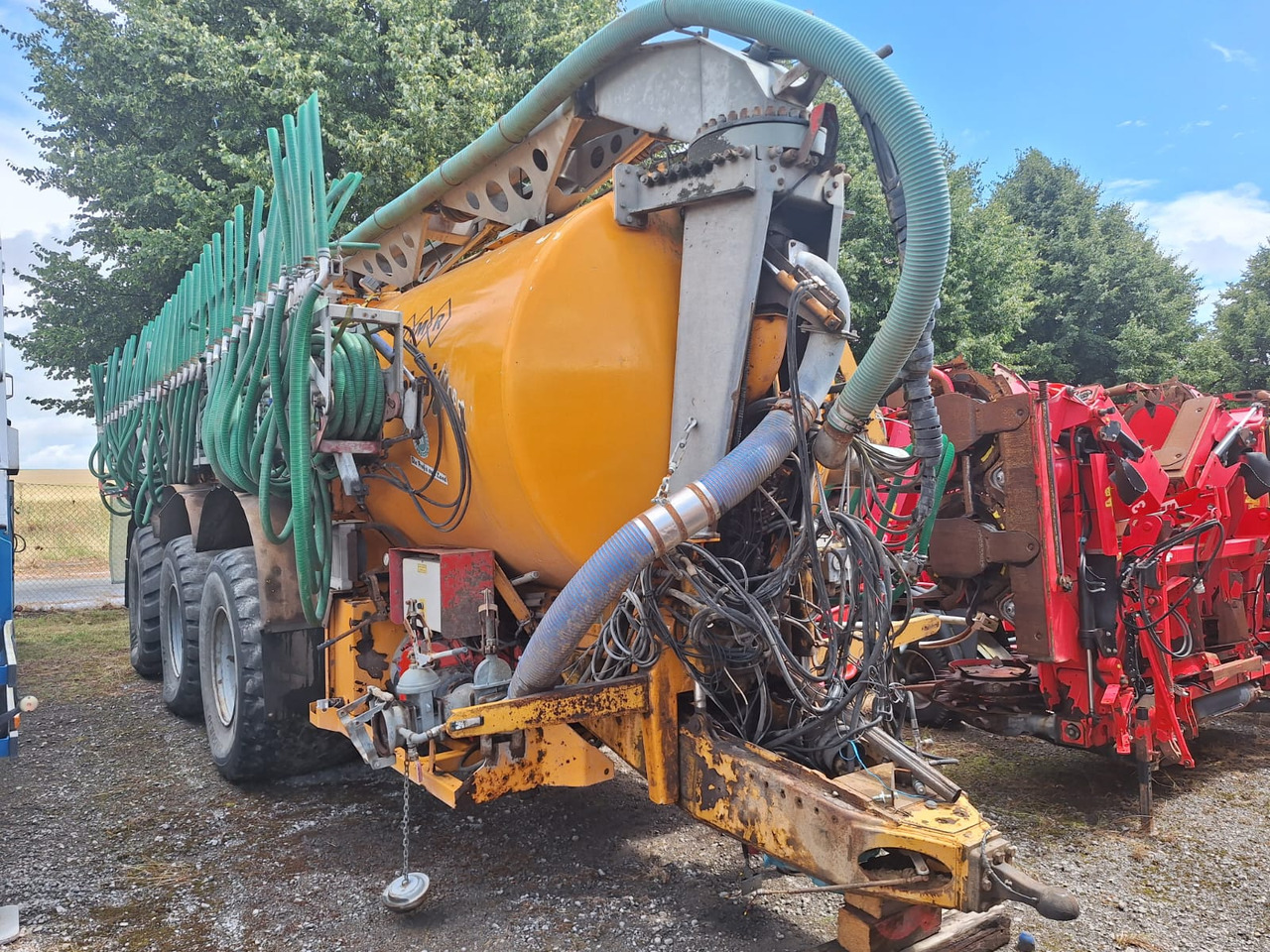 Veenhuis SP25000 - Машина за торене: снимка 1 Veenhuis SP25000 - Машина за торене: снимка 1